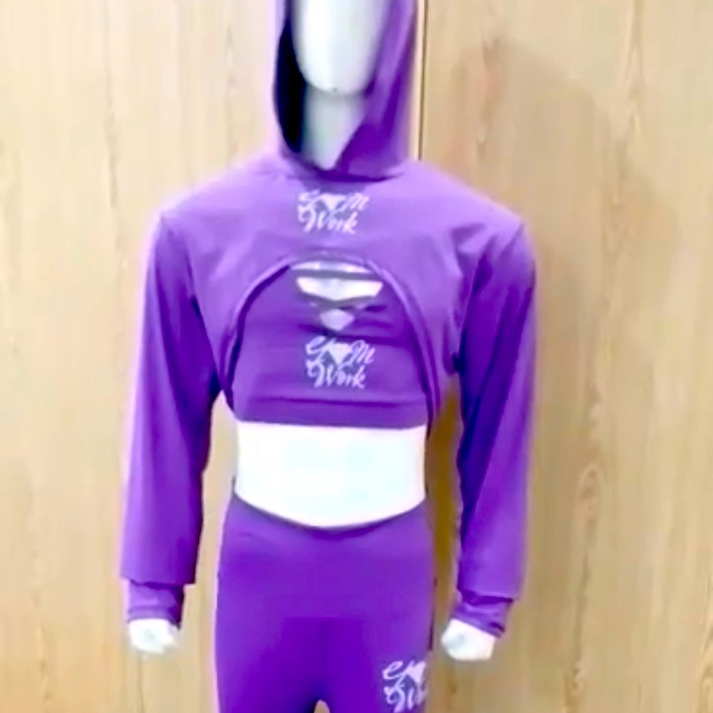 Custom made design and logo 3 piece activewear set